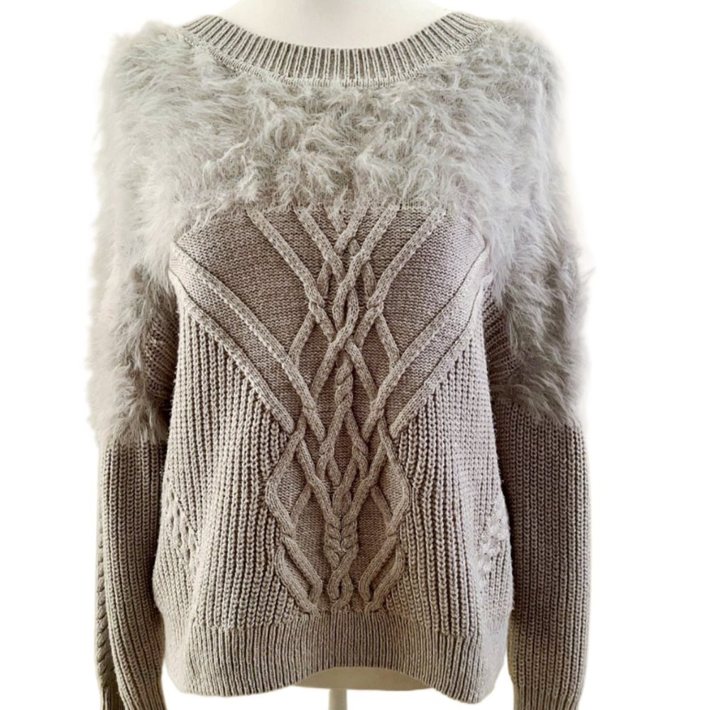 H & M Divided Beige Cable Knit Fuzzy Sweater  Size Medium